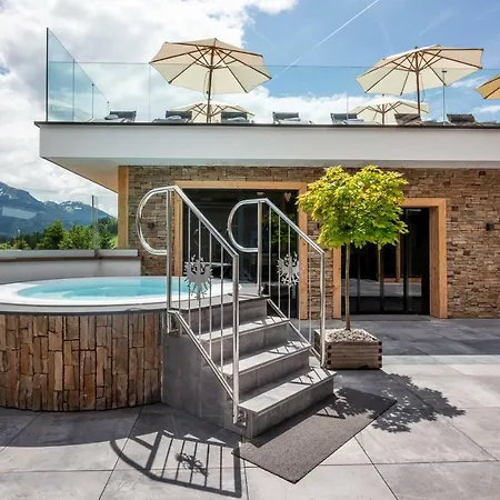 Wellnessresort Und Kaiserjuwel Seiwald 4 Stern Superior ホテル