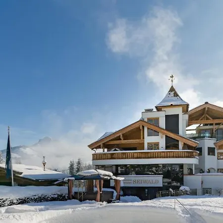 Wellnessresort Seiwald **** Superior Отель