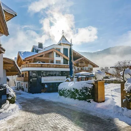 Wellnessresort Und Kaiserjuwel Seiwald 4 Stern Superior 4* Going am Wilden Kaiser